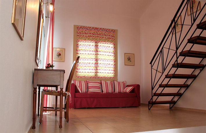 Imagen general del Hotel CRETA BLUE SUITES. Foto 7