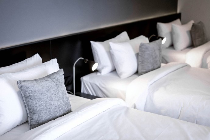 Imagen de la habitación del Hotel CREW. Foto 4