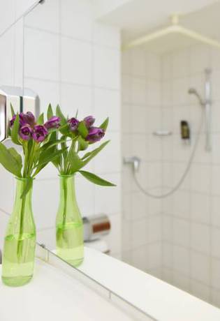 Imagen de la habitación del Hotel CROWN, Frankfurt. Foto 13