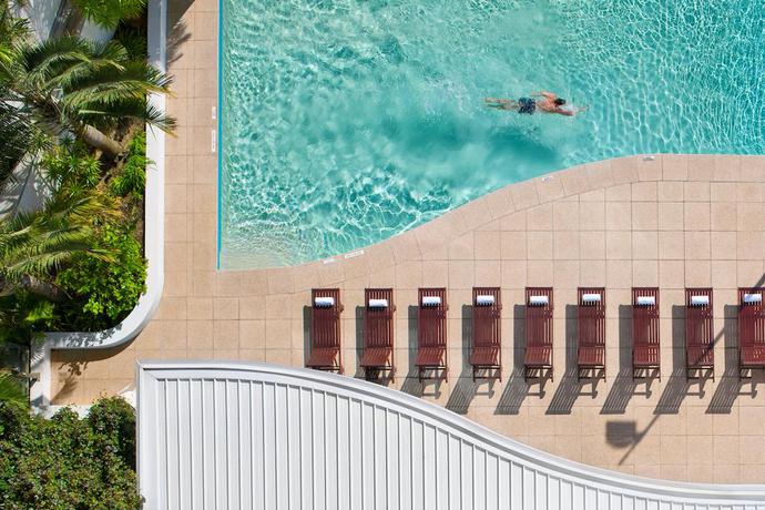 Imagen de la piscina del Hotel CROWN PROMENADE, Perth. Foto 7