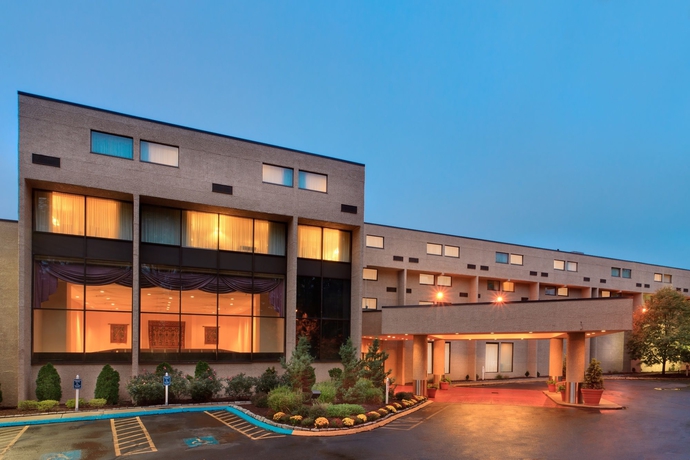 Imagen de los exteriores del Hotel CROWNE PLAZA HARTFORD - CROMWE. Foto 11