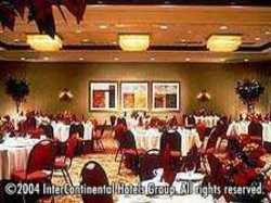 Imagen de los interiores del Hotel CROWNE PLAZA HOTEL IRVINE ORANGE COUNTY AIRPORT. Foto 4