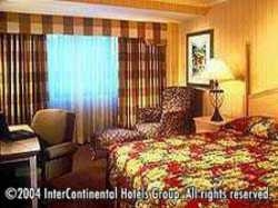 Imagen de la habitación del Hotel CROWNE PLAZA HOTEL IRVINE ORANGE COUNTY AIRPORT. Foto 3