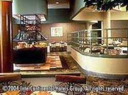 Imagen del bar/restaurante del Hotel CROWNE PLAZA HOTEL IRVINE ORANGE COUNTY AIRPORT. Foto 2