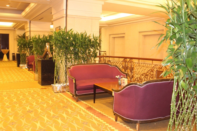 Imagen de los interiores del Hotel CROWNE PLAZA SHENGYANG ZHONGSHAN. Foto 8