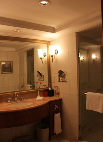 Imagen de la habitación del Hotel CROWNE PLAZA SHENGYANG ZHONGSHAN. Foto 5
