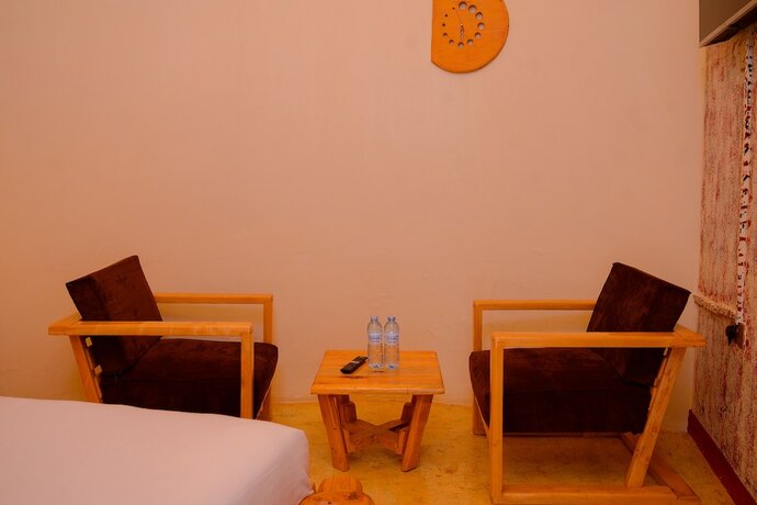 Imagen general del Hotel CROYLANDZ COTTAGES. Foto 9