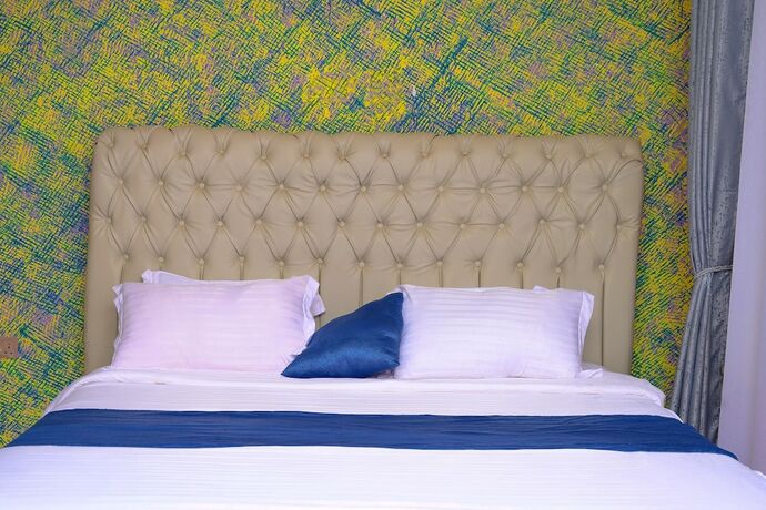 Imagen general del Hotel CROYLANDZ COTTAGES. Foto 12