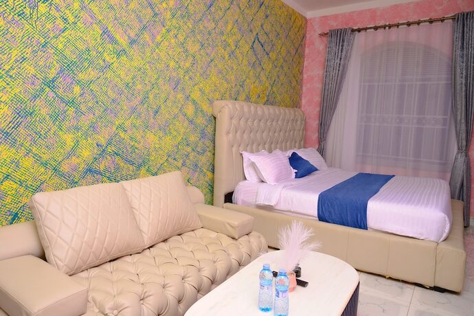 Imagen de la habitación del Hotel CROYLANDZ COTTAGES. Foto 16