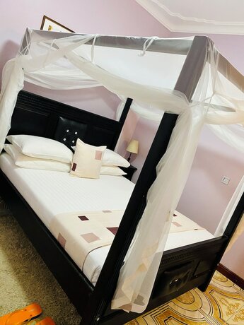 Imagen general del Hotel CRYSTAL APARTMENT HOTEL AND LODGES. Foto 4