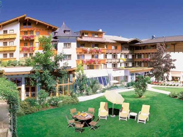 Imagen general del Hotel CRYSTAL HOTEL, Fugen . Foto 8