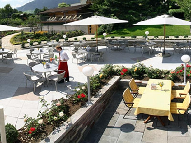 Imagen general del Hotel CRYSTAL HOTEL, Fugen . Foto 10
