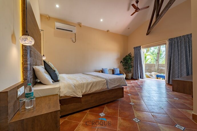 Imagen de la habitación del Hotel C\'Roque Beach Resort. Foto 17