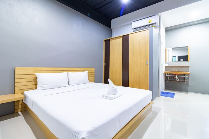 Imagen de la habitación del Hotel CS Klongtoey Grand Resort. Foto 7