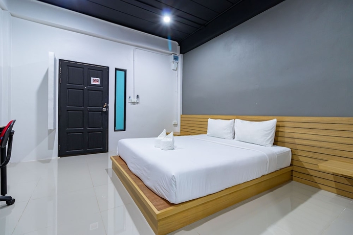 Imagen de la habitación del Hotel CS Klongtoey Grand Resort. Foto 10