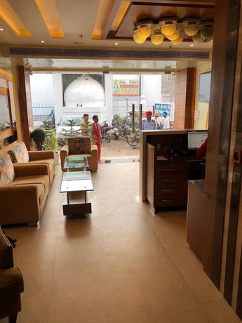 Imagen de los interiores del Hotel CSJS Inn. Foto 17