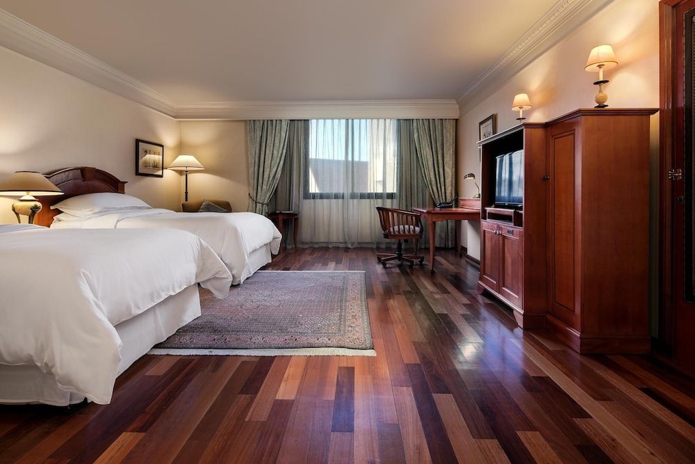 Imagen de la habitación del Hotel CT. Foto 10