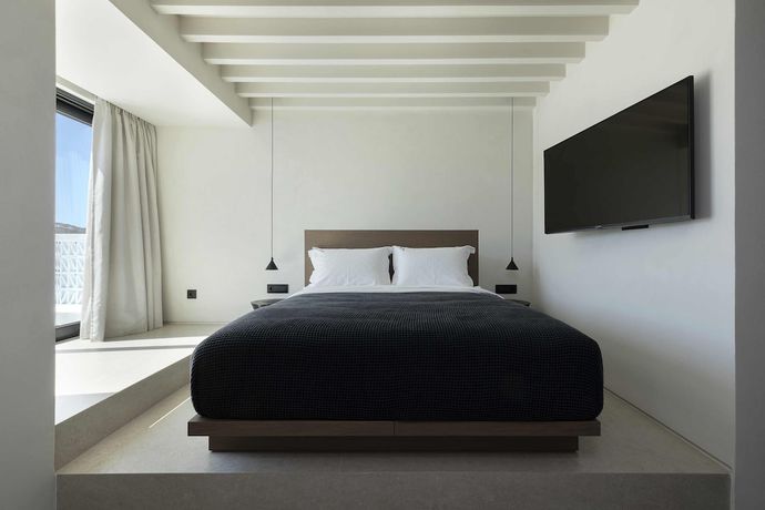 Imagen de la habitación del Hotel CUBIC Mykonos Seafront Design Suites. Foto 2