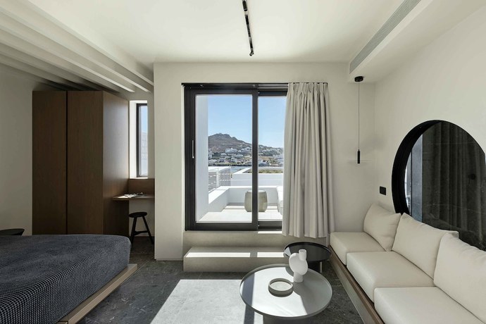 Imagen de la habitación del Hotel CUBIC Mykonos Seafront Design Suites. Foto 4