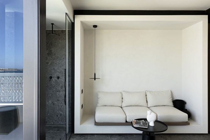Imagen de la habitación del Hotel CUBIC Mykonos Seafront Design Suites. Foto 5