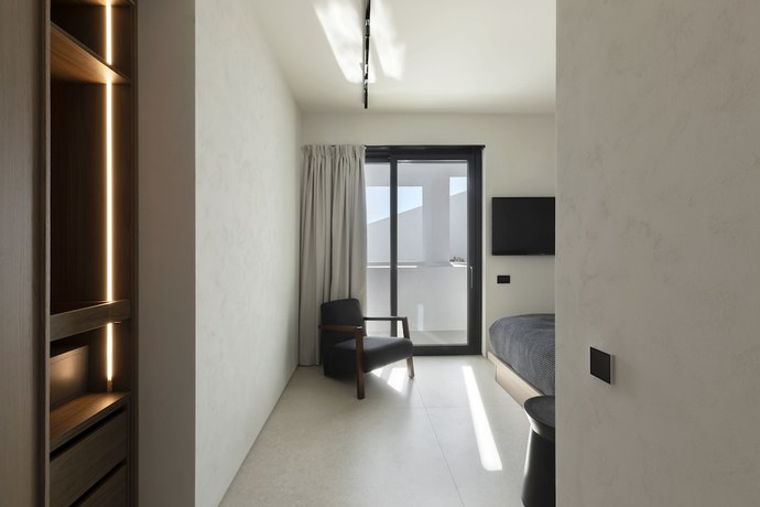Imagen de la habitación del Hotel CUBIC Mykonos Seafront Design Suites. Foto 15