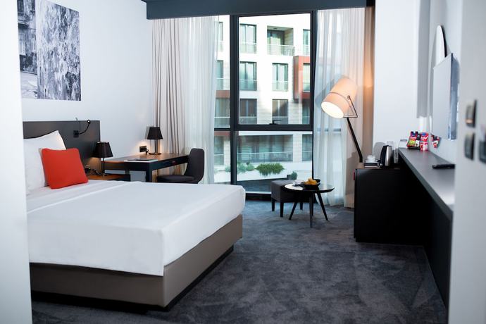 Imagen de la habitación del Hotel CUE Podgorica. Foto 14