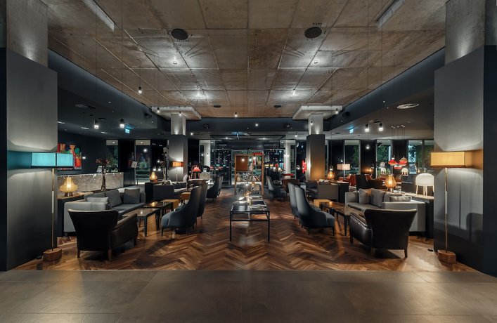 Imagen de los interiores del Hotel CUE Podgorica. Foto 19