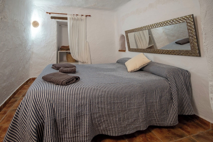 Imagen de la habitación del Hotel CUEVAS VICTORIA. Foto 10