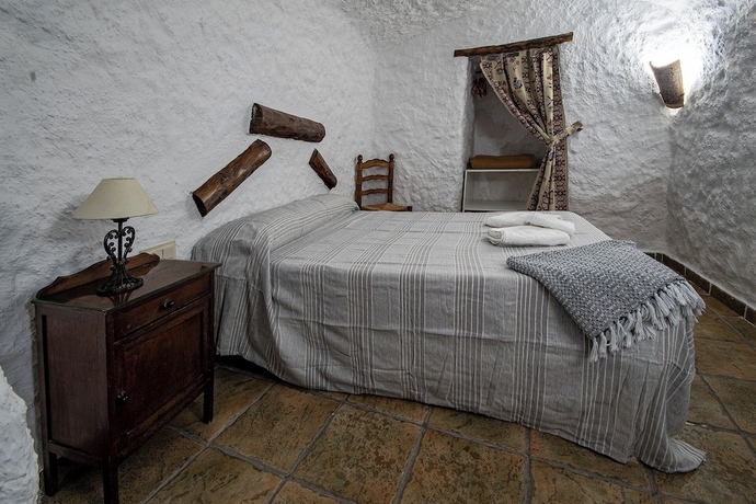 Imagen de la habitación del Hotel CUEVAS VICTORIA. Foto 12