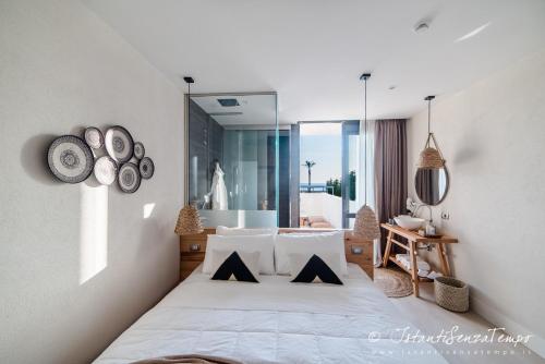 Imagen de la habitación del Hotel CUMEJA Beach Club &. Foto 8