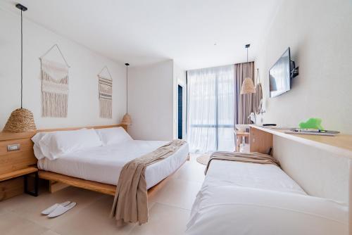 Imagen de la habitación del Hotel CUMEJA Beach Club &. Foto 9