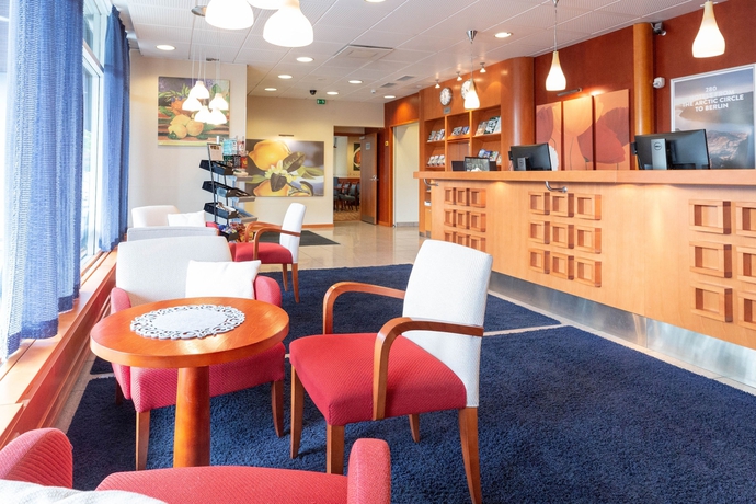 Imagen de los interiores del Hotel CUMULUS. Foto 12