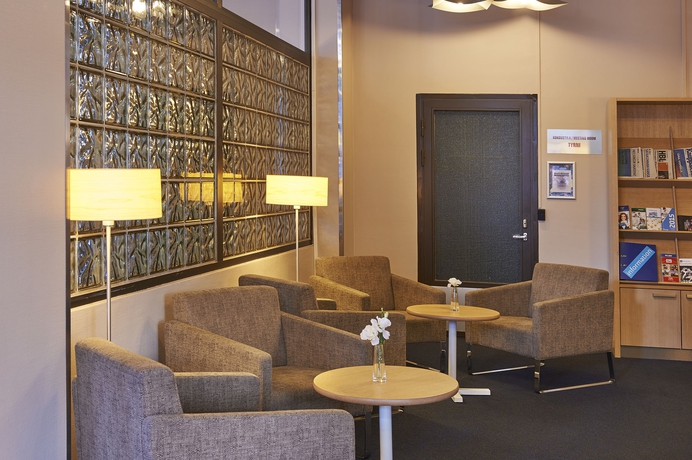 Imagen de los interiores del Hotel CUMULUS PORI. Foto 16