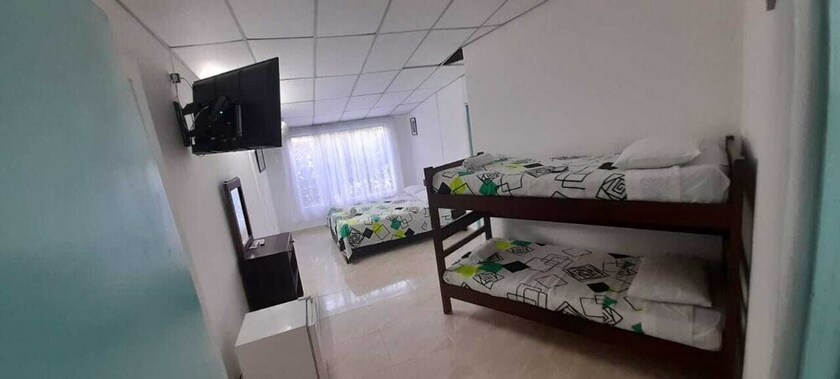 Imagen de la habitación del Hotel CUNE CLUB DE VILLETA. Foto 15