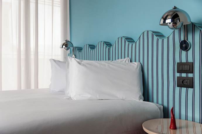 Imagen de la habitación del Hotel CX Naples Centrale. Foto 3