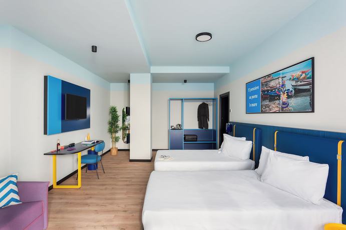 Imagen de la habitación del Hotel CX Naples Centrale. Foto 4