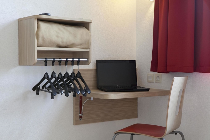 Imagen de la habitación del Hotel CYAN HOTEL - Roissy Villepinte Parc des Expositions. Foto 6