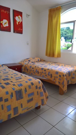 Imagen de la habitación del Hotel CZ. Foto 13