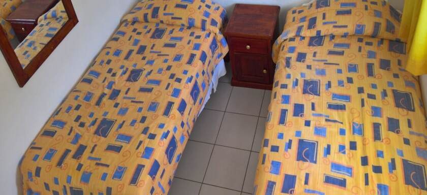 Imagen de la habitación del Hotel CZ. Foto 17