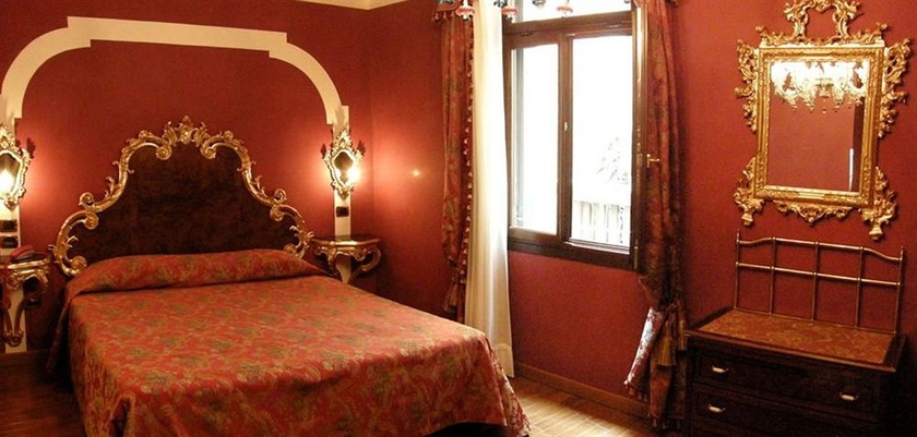 Imagen de la habitación del Hotel Ca' Alvise. Foto 13