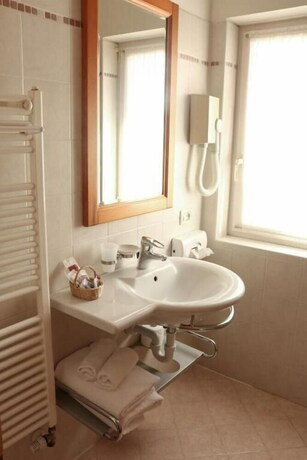 Imagen de la habitación del Hotel Ca' Del Bosco, Pescul. Foto 11