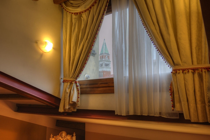 Imagen de la habitación del Hotel Ca' Dell'Arte Suite. Foto 10