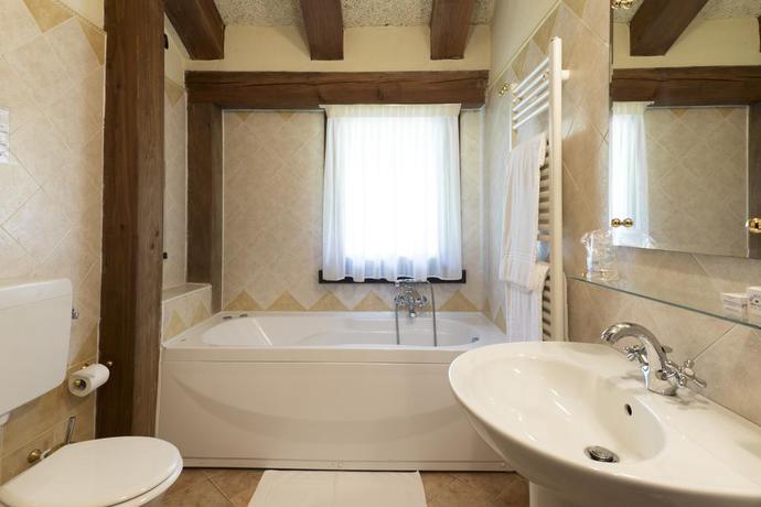 Imagen de la habitación del Hotel Ca Fiore. Foto 4