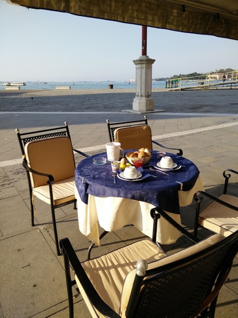 Imagen del bar/restaurante del Hotel Ca' Formenta. Foto 7