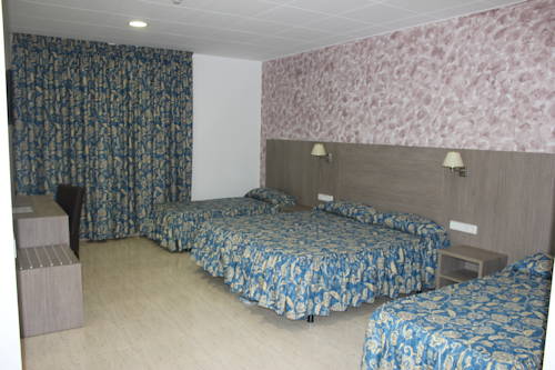 Imagen de la habitación del Hotel Ca La Maria. Foto 14