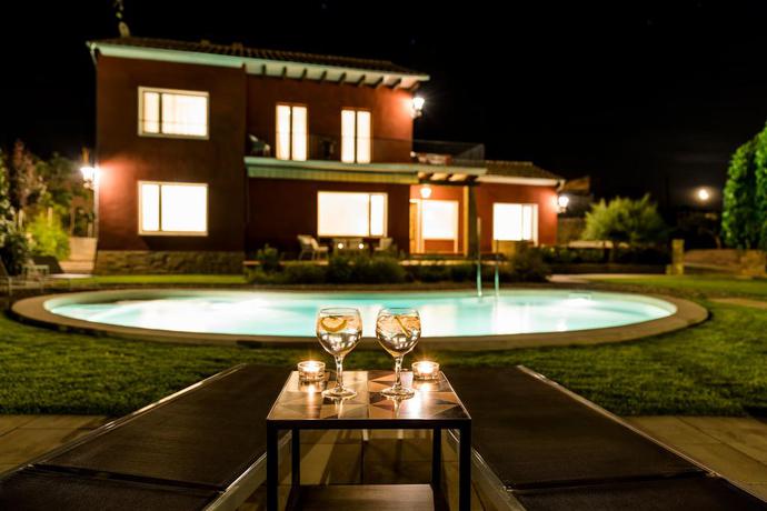 Imagen de la piscina del Hotel Ca L'agustina. Foto 22