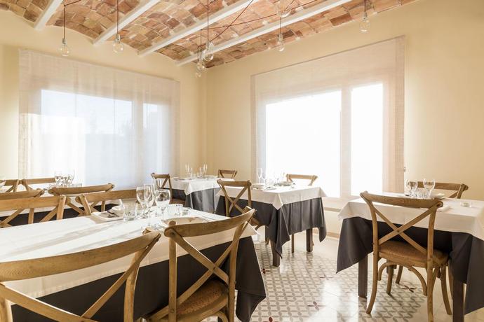 Imagen del bar/restaurante del Hotel Ca L'agustina. Foto 4
