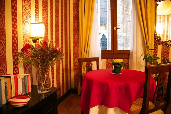 Imagen de los interiores del Hotel Ca' Morosini. Foto 12