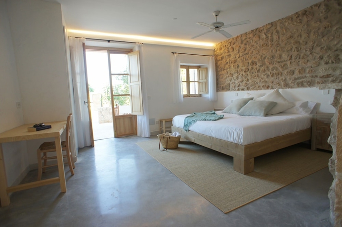 Imagen de la habitación del Hotel Ca Na Nina. Foto 9