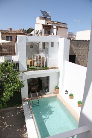 Imagen general del Hotel Ca Sa Padrina De Interior. Foto 3